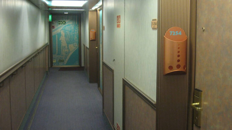 Redditor Reminds Passengers to Be Courteous of Resting Guests