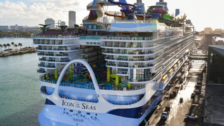 Repairs Complete to World’s Largest Cruise Ship