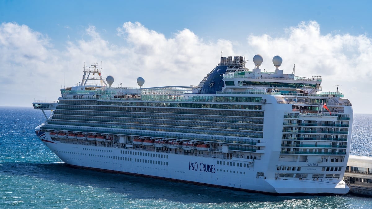 P&O Azura