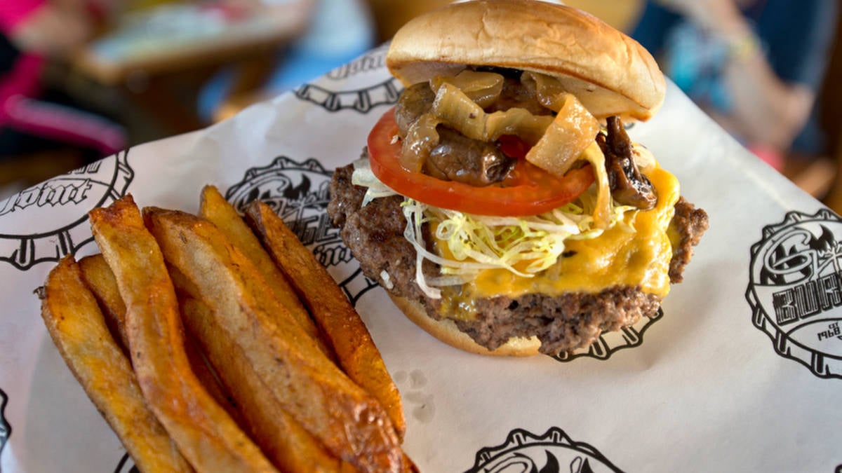Carnival Guy's Burger