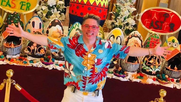 Beloved Former Cruise Director Passes Away
