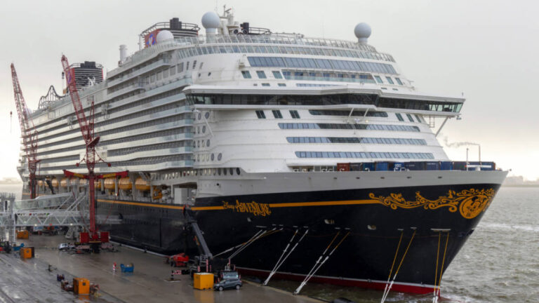 Disney Cruise Ships by Size: Largest to Smallest