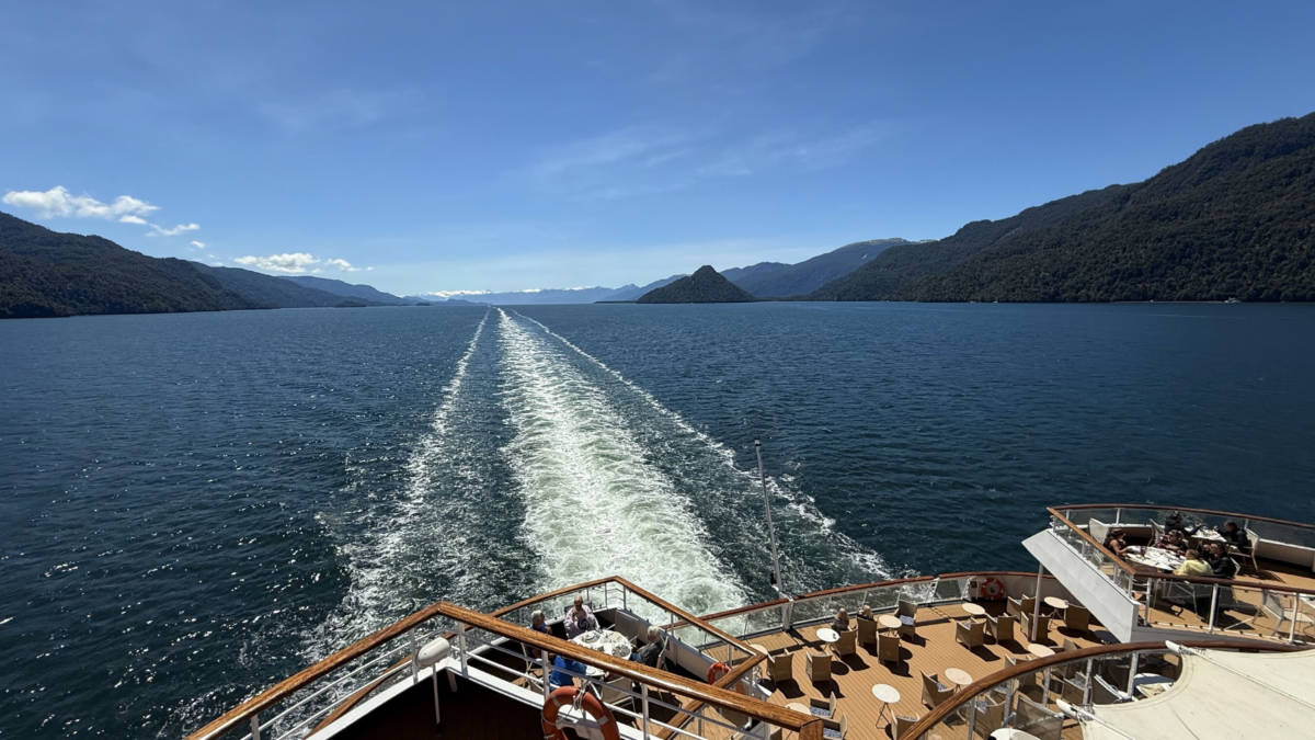 Villa Vie Odyssey Aft