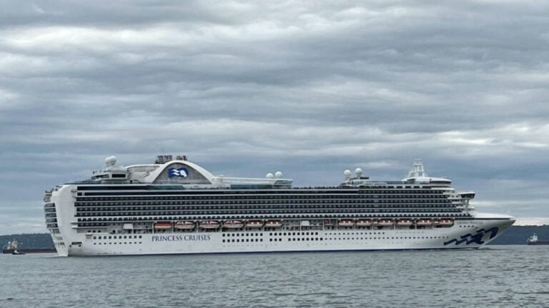 Embarkation Delayed for Princess Ship Following Gastro Outbreak