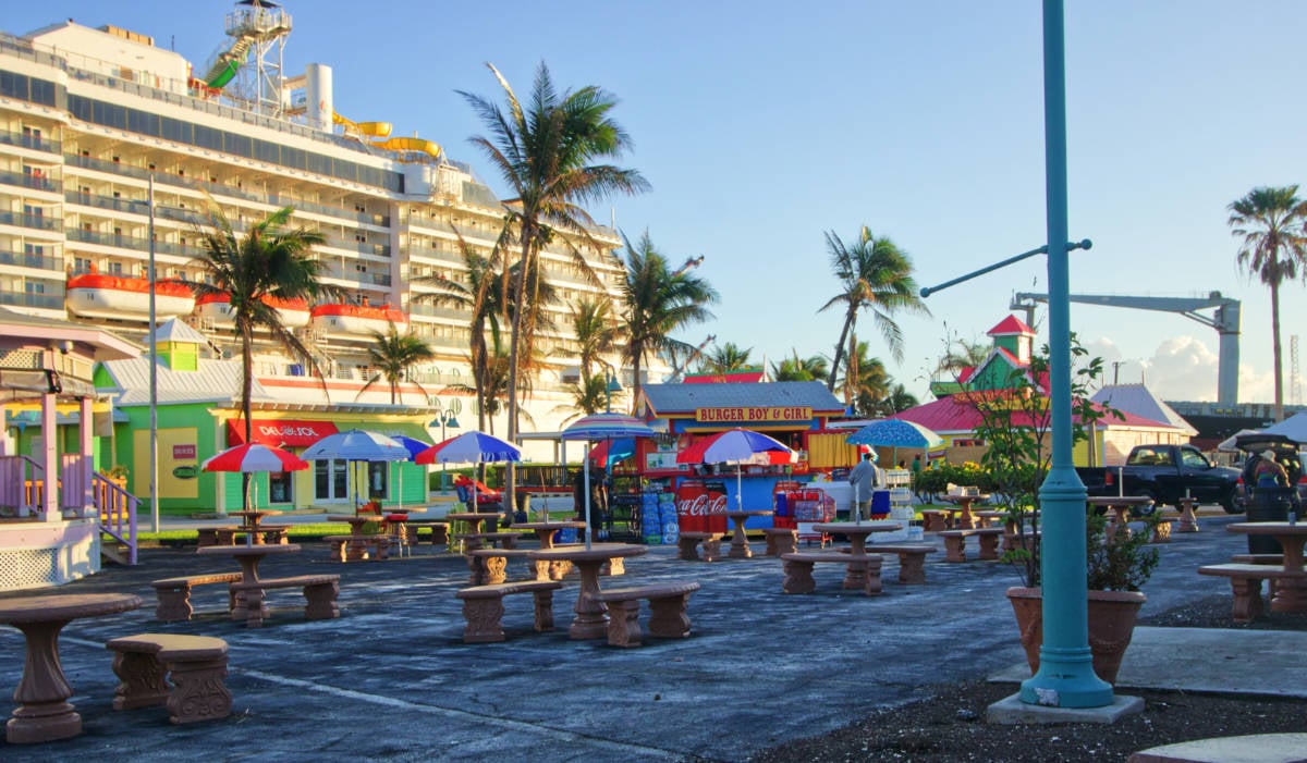 Dining at the Cruise Port