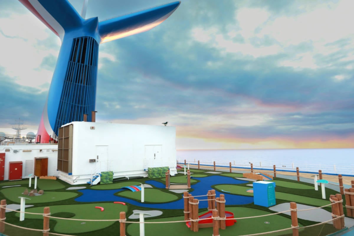 Carnival Liberty Mini Golf