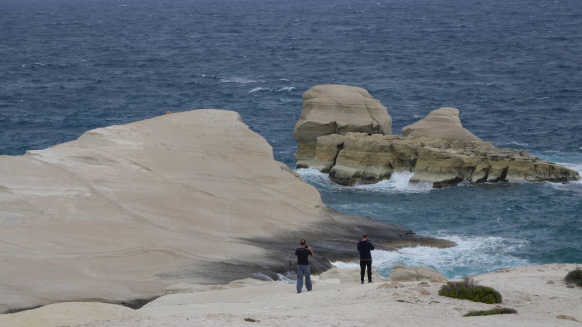 Sarakiniko Beach