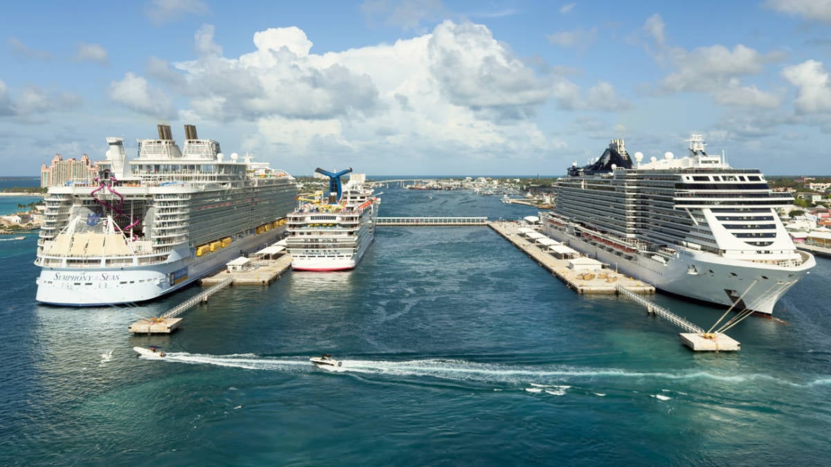 Cruise Ships in the Bahamas