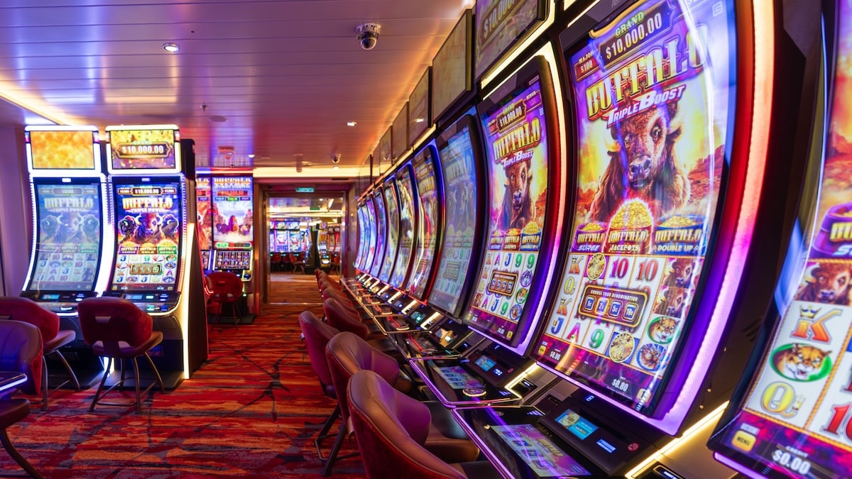 Expanded casino aboard Mardi Gras