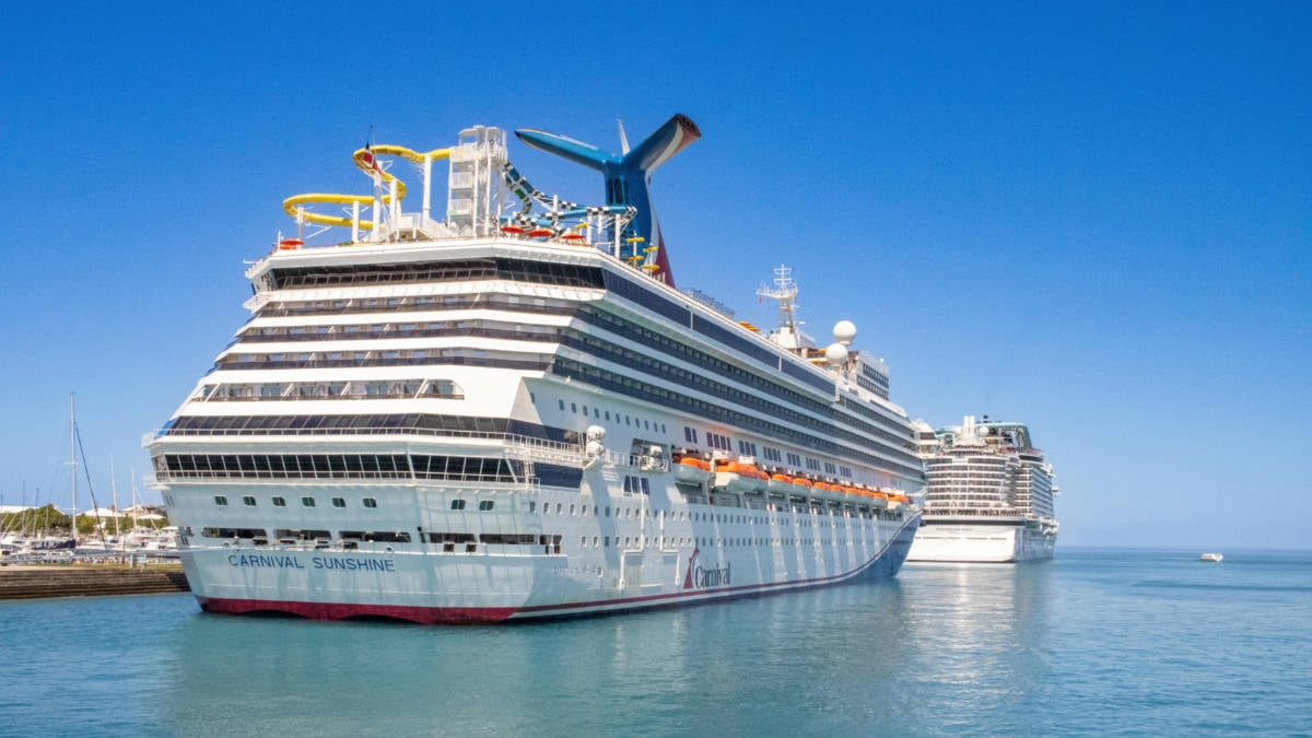Cruise Ships Docked in Bermuda
