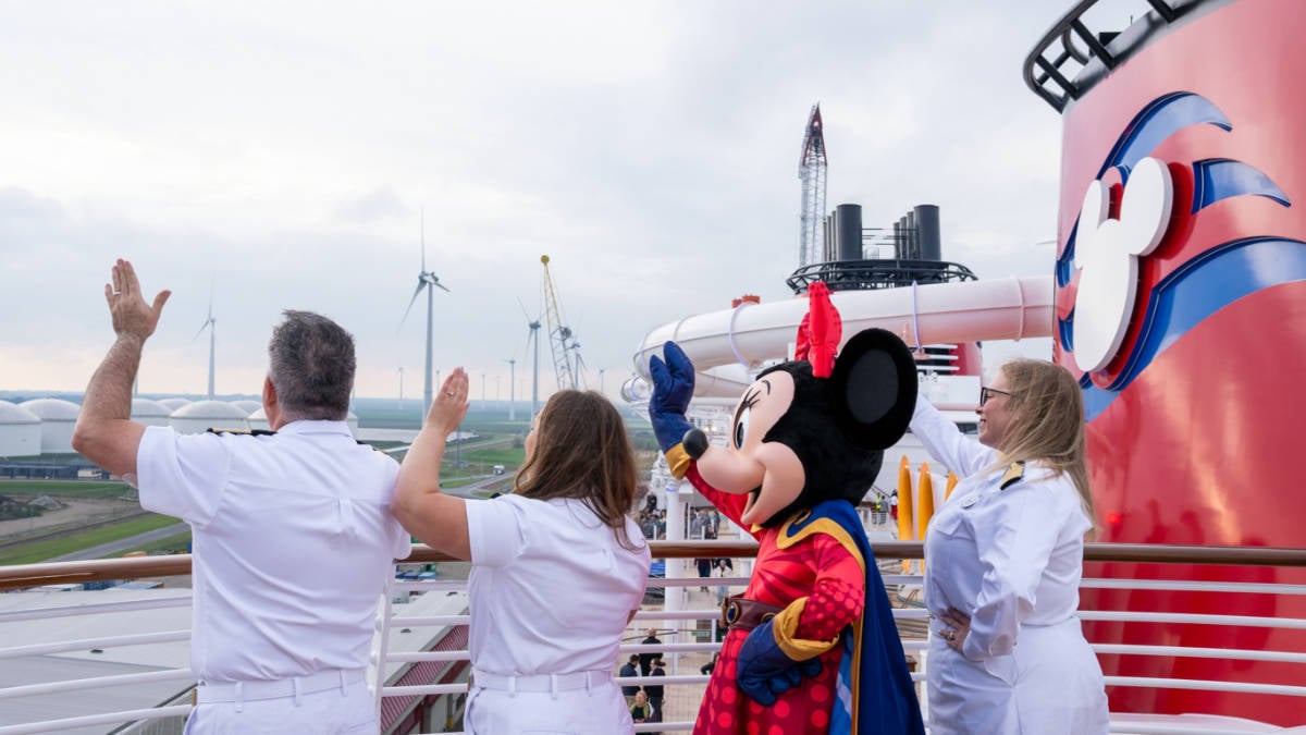 Disney Destiny officers wave