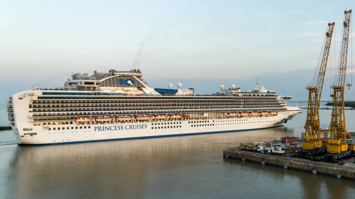 Sapphire Princess Cruise Ship