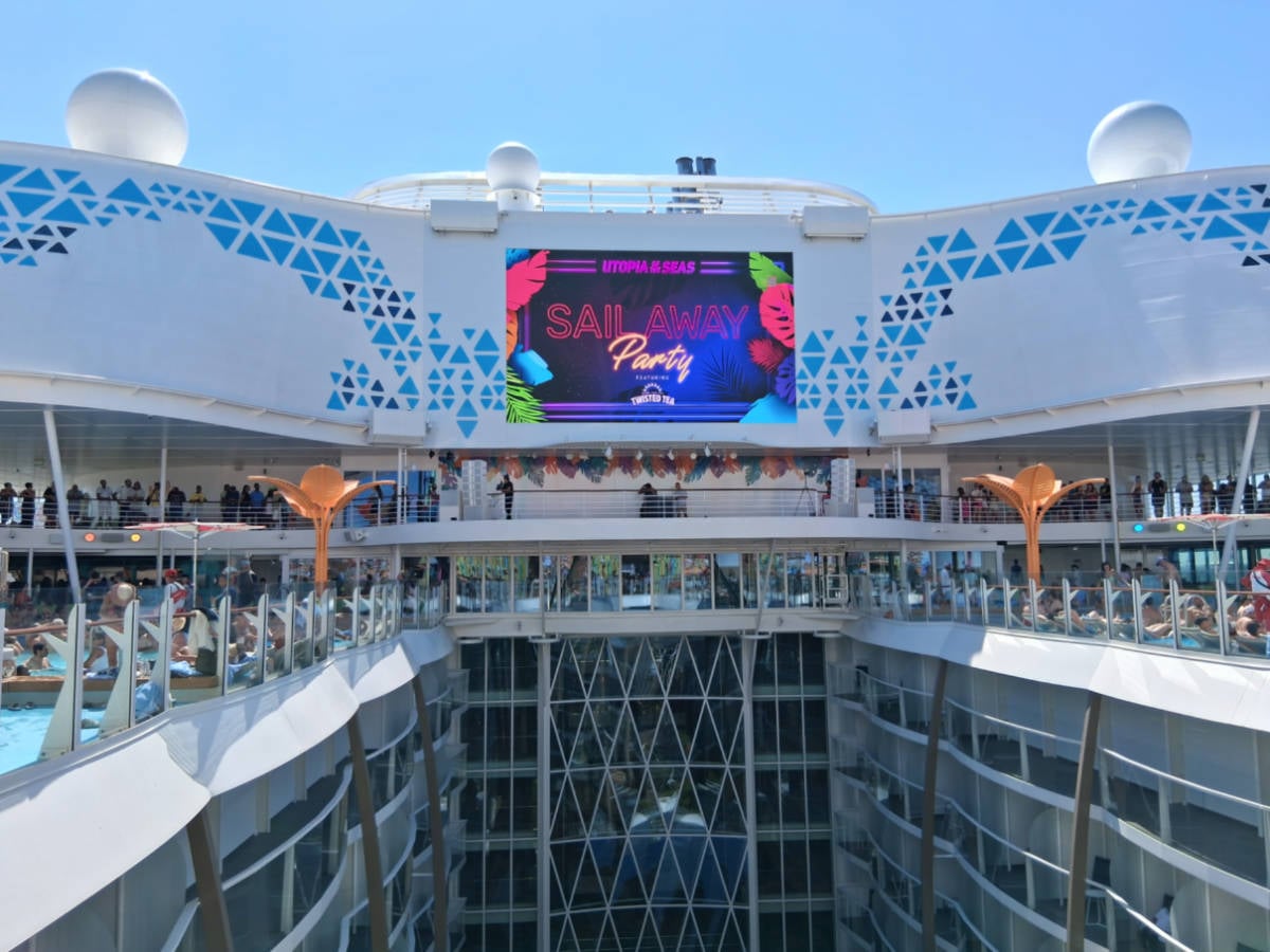 Sail Away Party on Utopia of the Seas