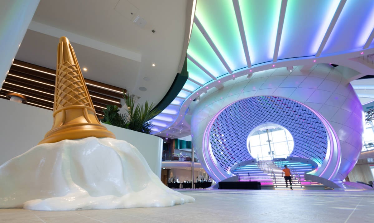 Royal Promenade on Star of the Seas