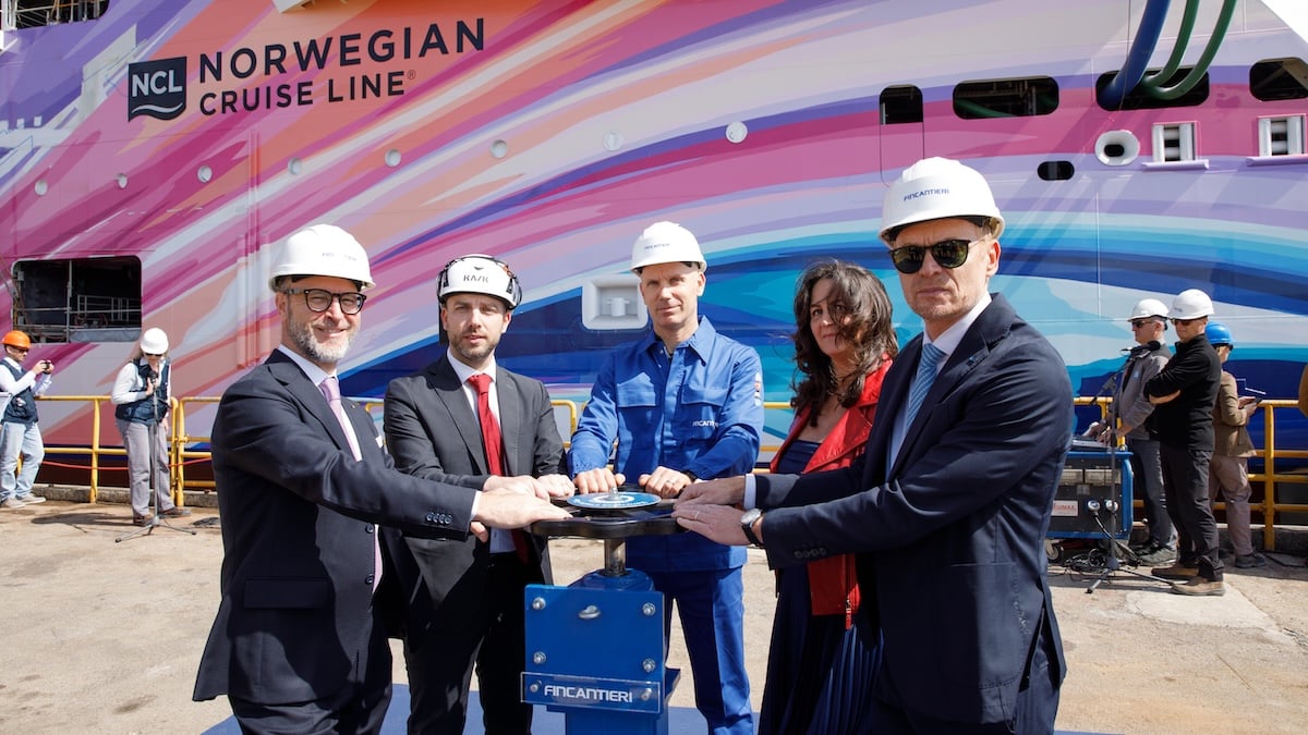 Norwegian Aura float out