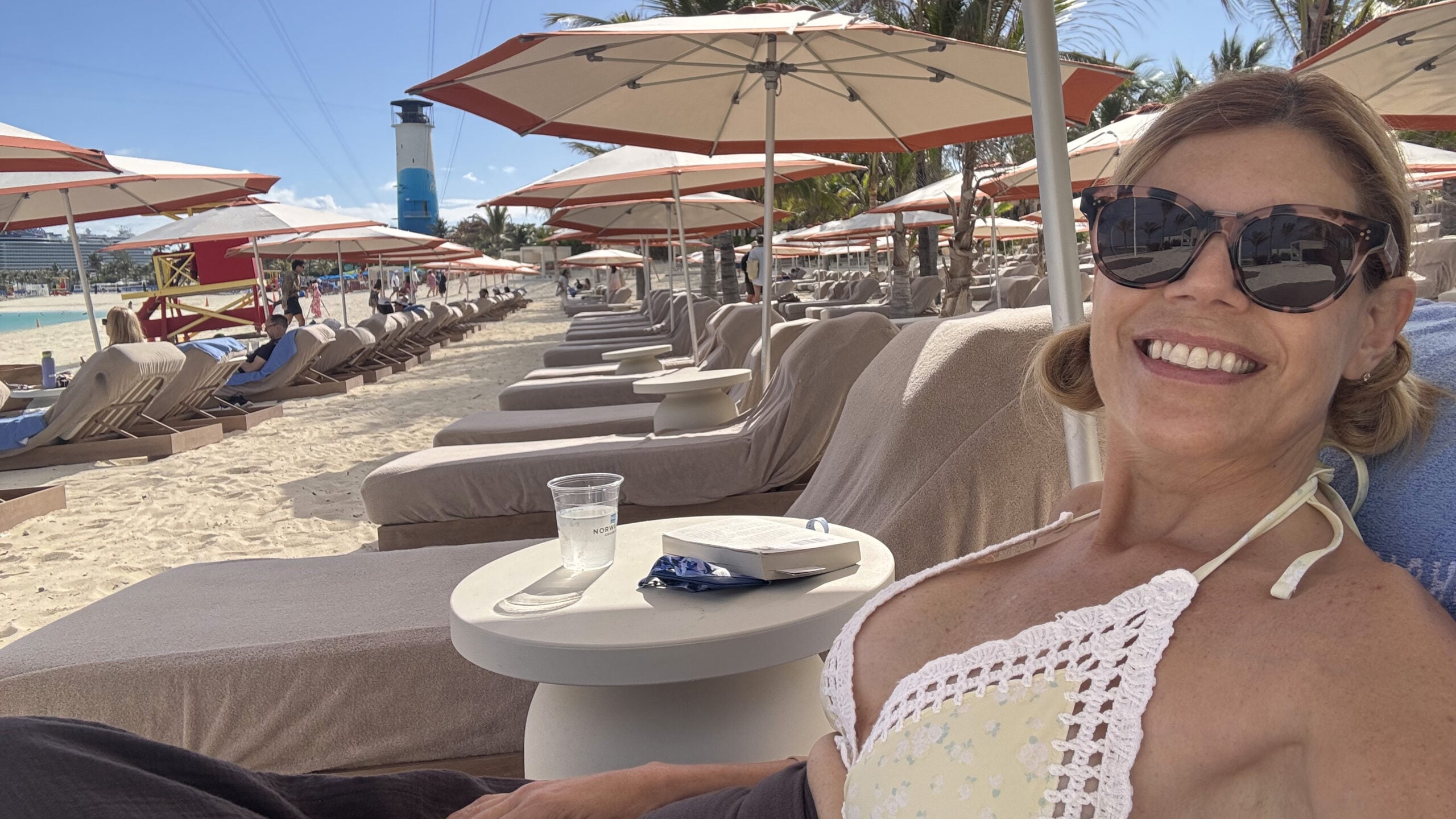 The author lounging at Vibe Shore Club