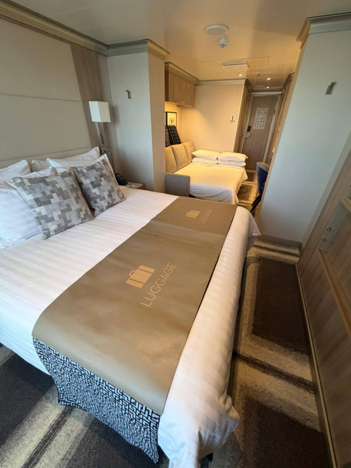 Rotterdam Upgraded Vista Suites