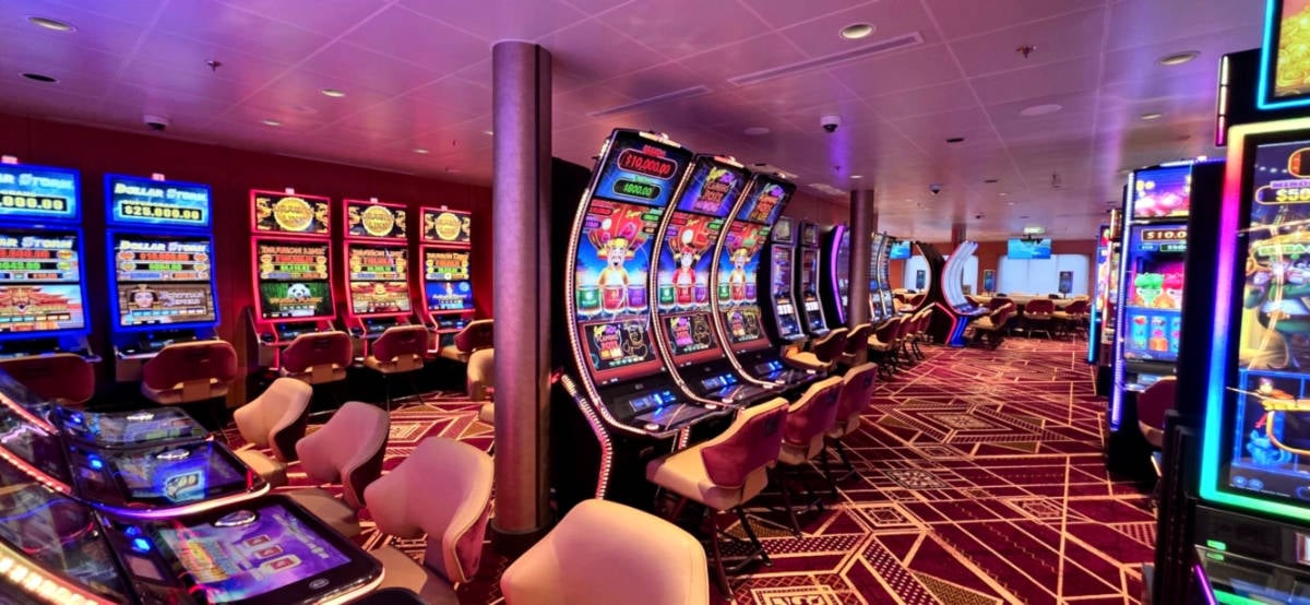 Carnival Glory Non-Smoking Casino