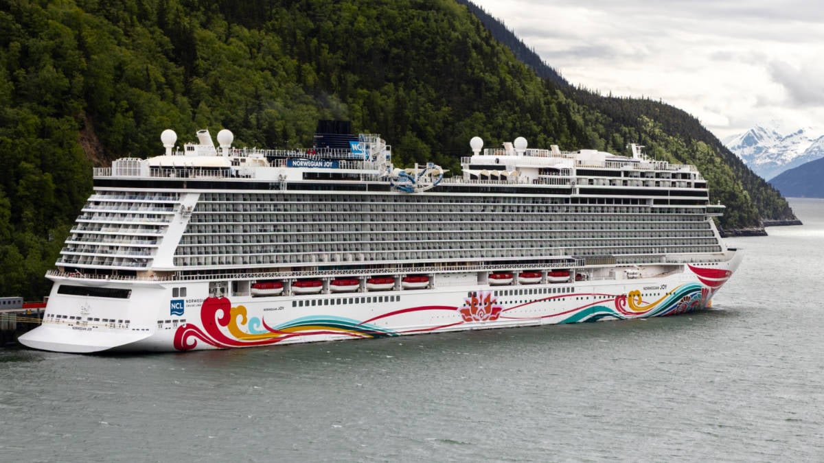 Norwegian Pleasure Cruise Cancelled as Total Ship Booked for Constitution
