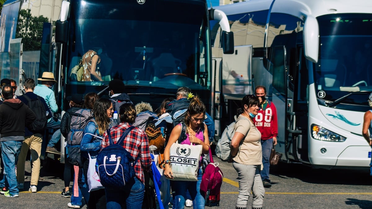 Santorini buses