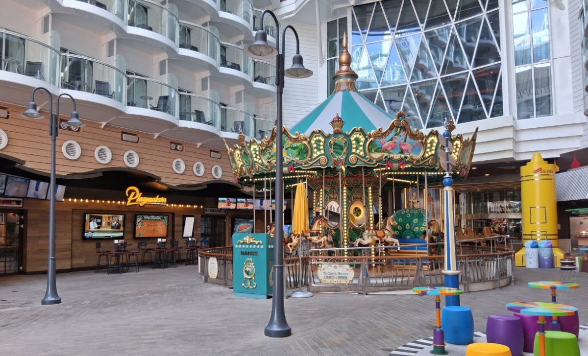 Utopia of the Seas Boardwalk