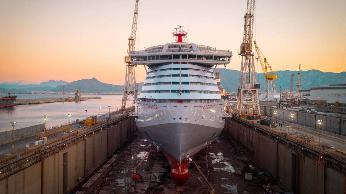 Valiant Lady Dry Dock