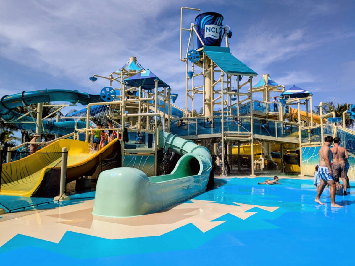 Great Tides Splash Cay