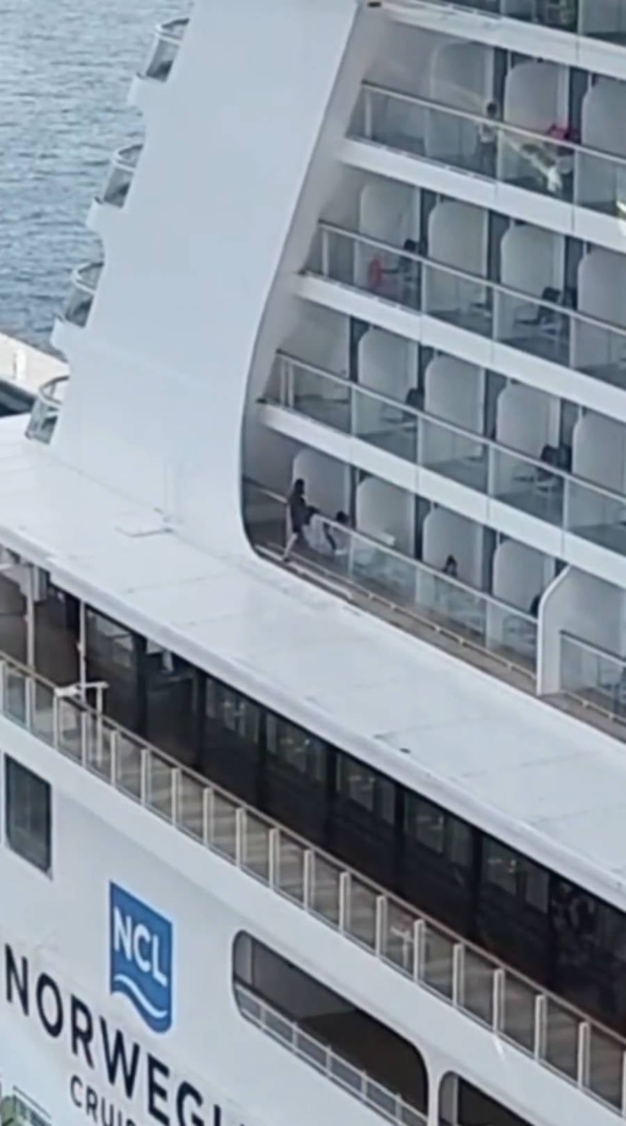 Norwegian Getaway Guest Selfie