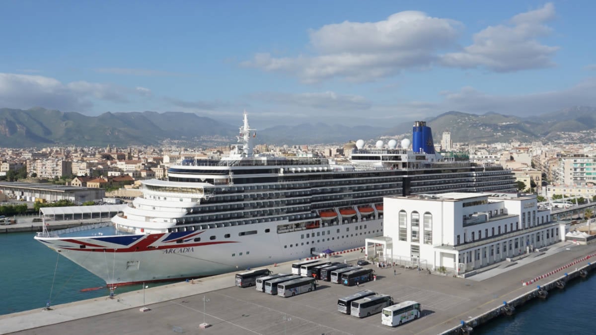 Arcadia Cruise Ship