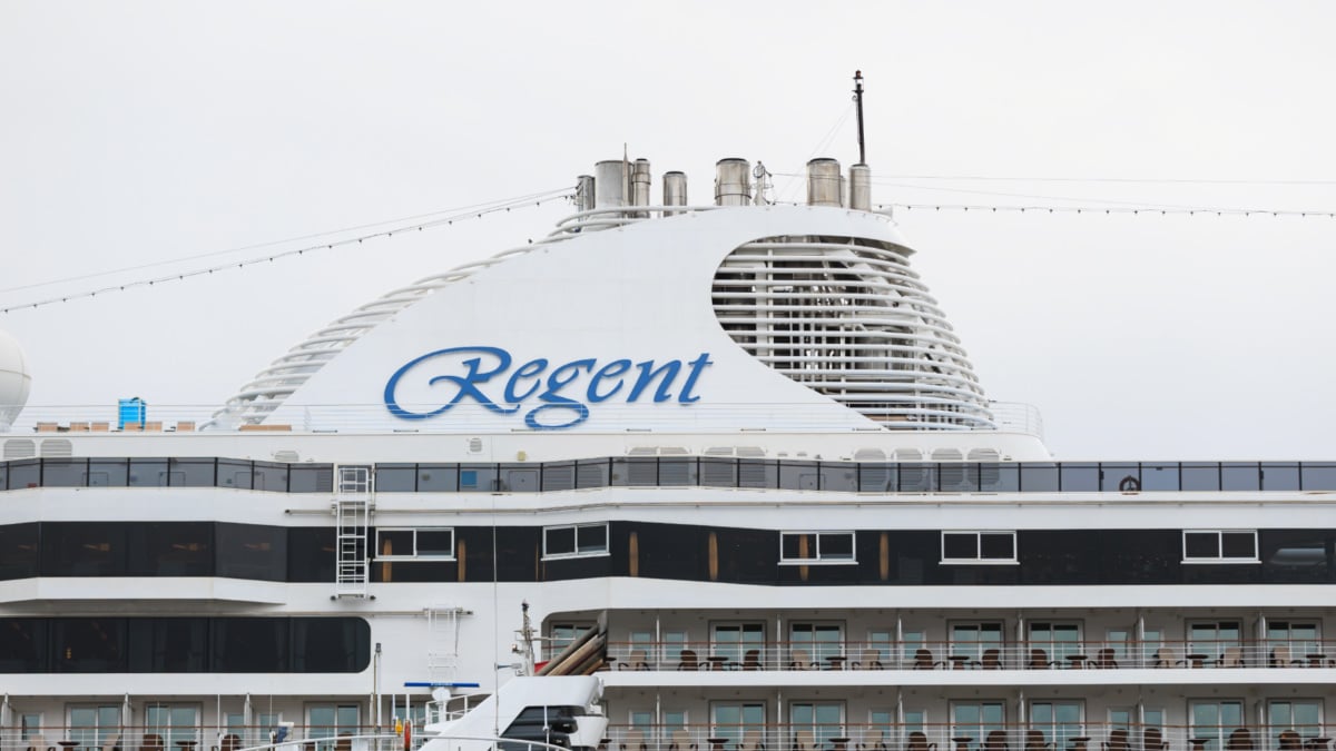 Regent Seven Seas Ship