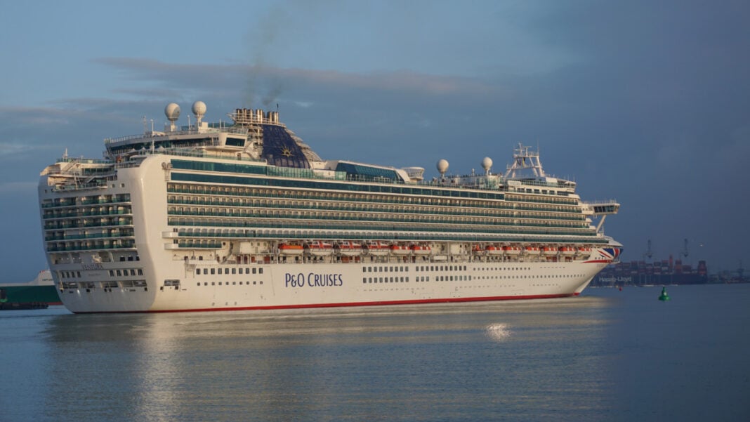 P&O Ventura Delayed a Full Day by Storms Austen and Boelo